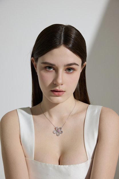 Graceful Bloom Necklace