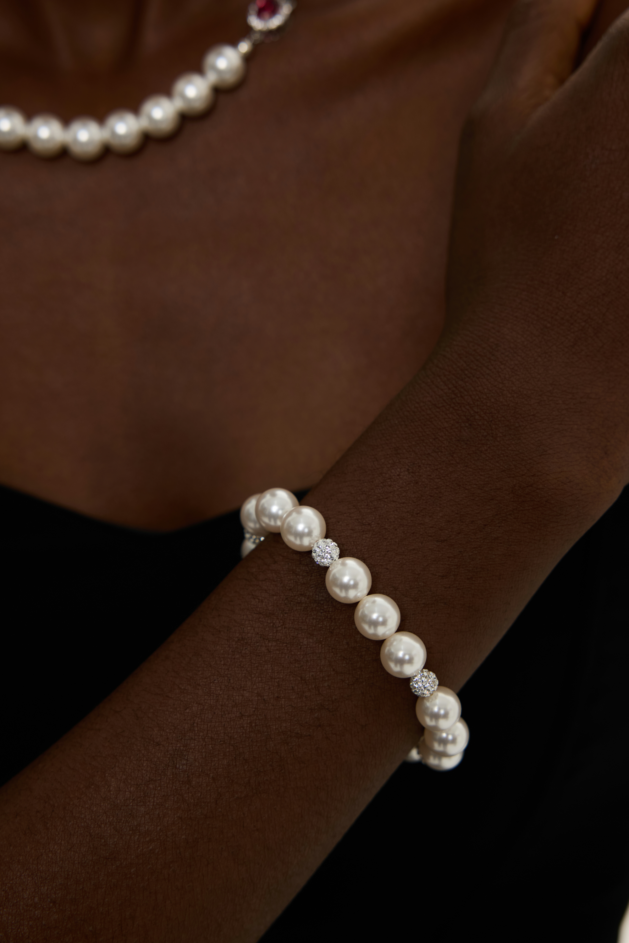 Starlit Harmony Pearl Bracelet